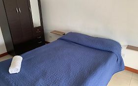 Apartamento cerca del CC Titan Plaza