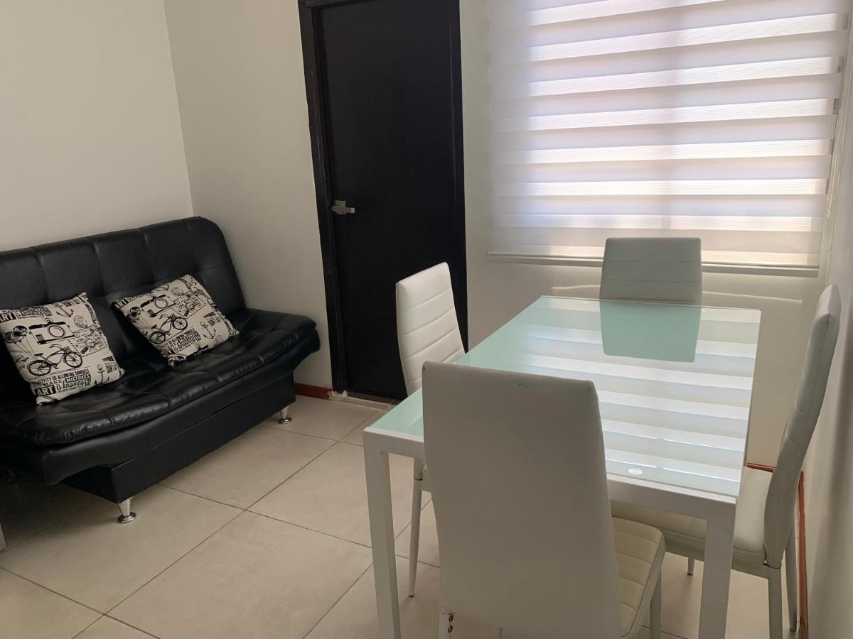 Apartamento cerca del CC Titan Plaza Bogotá Exterior foto